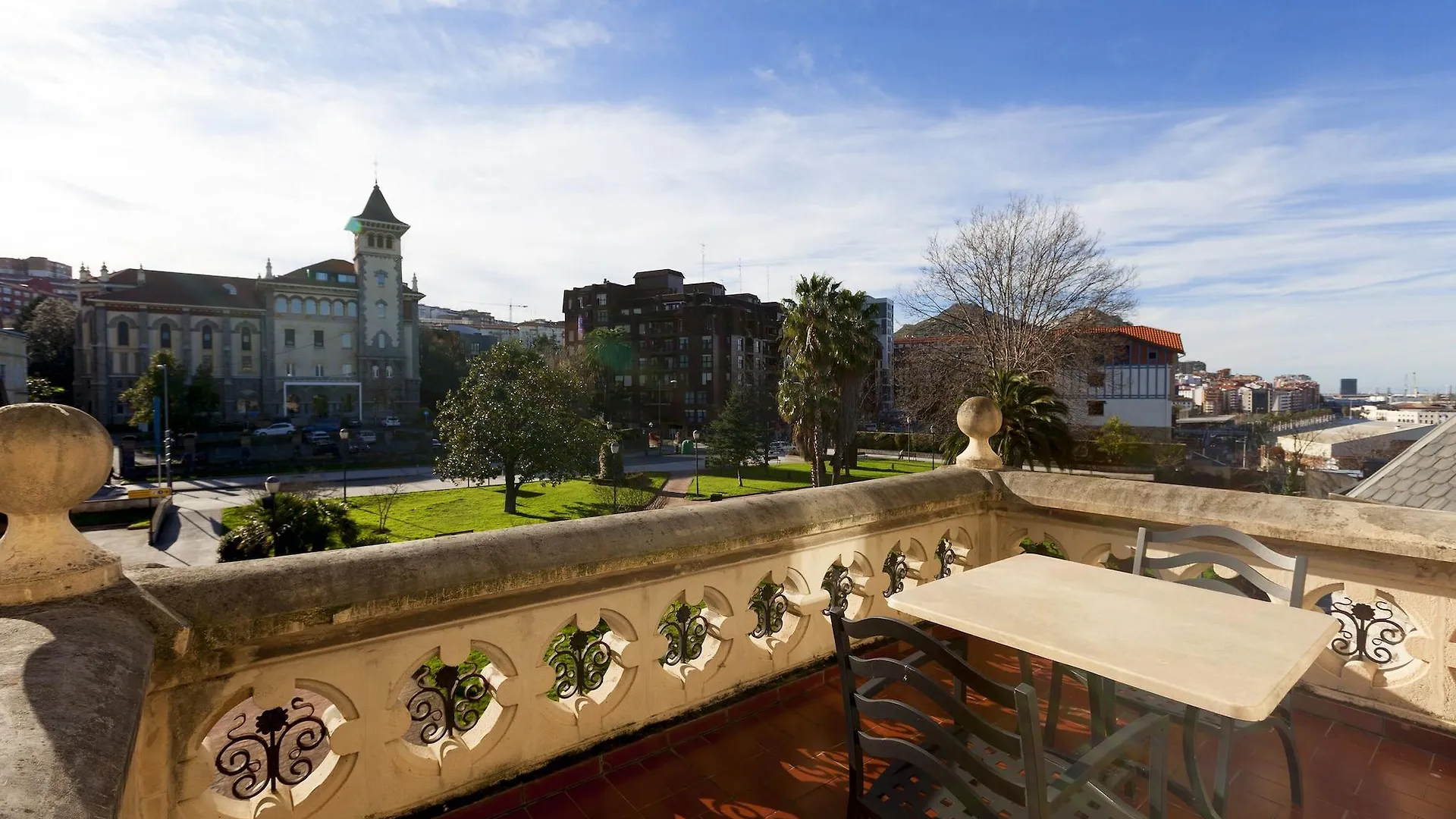 Hotel Urh Palacio De Oriol Santurtzi